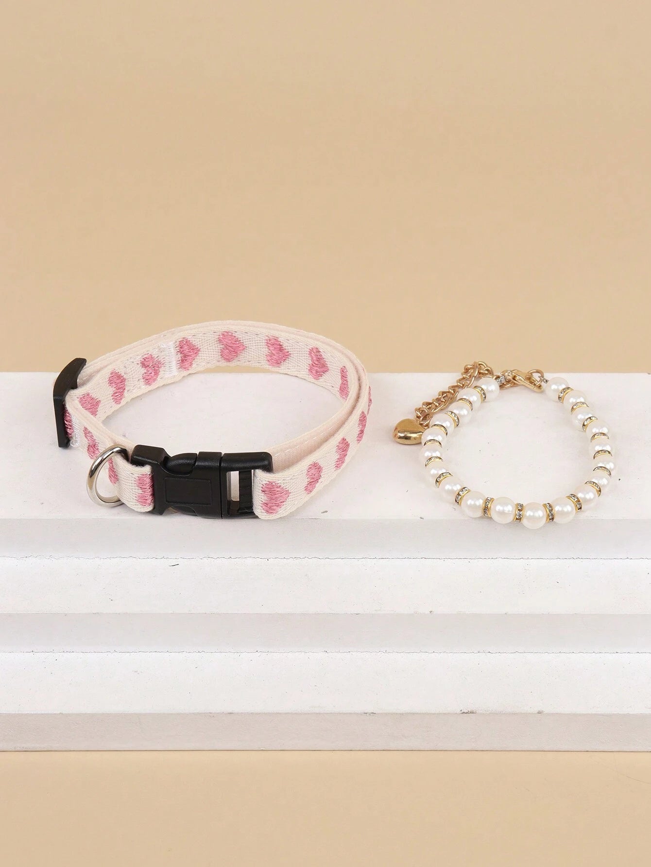 1Pc Love Pattern Jacquard Soft Pet Collar Suitable for Small Cats and Dogs (Not for Large Dogs)