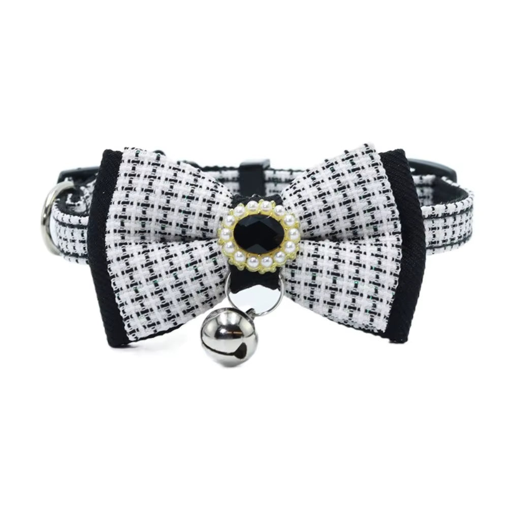 Chic 2PCS Adjustable Bow Pet Collar Set - Trendy Grid Design with Safety Buckle & Elegant Cat Pendant