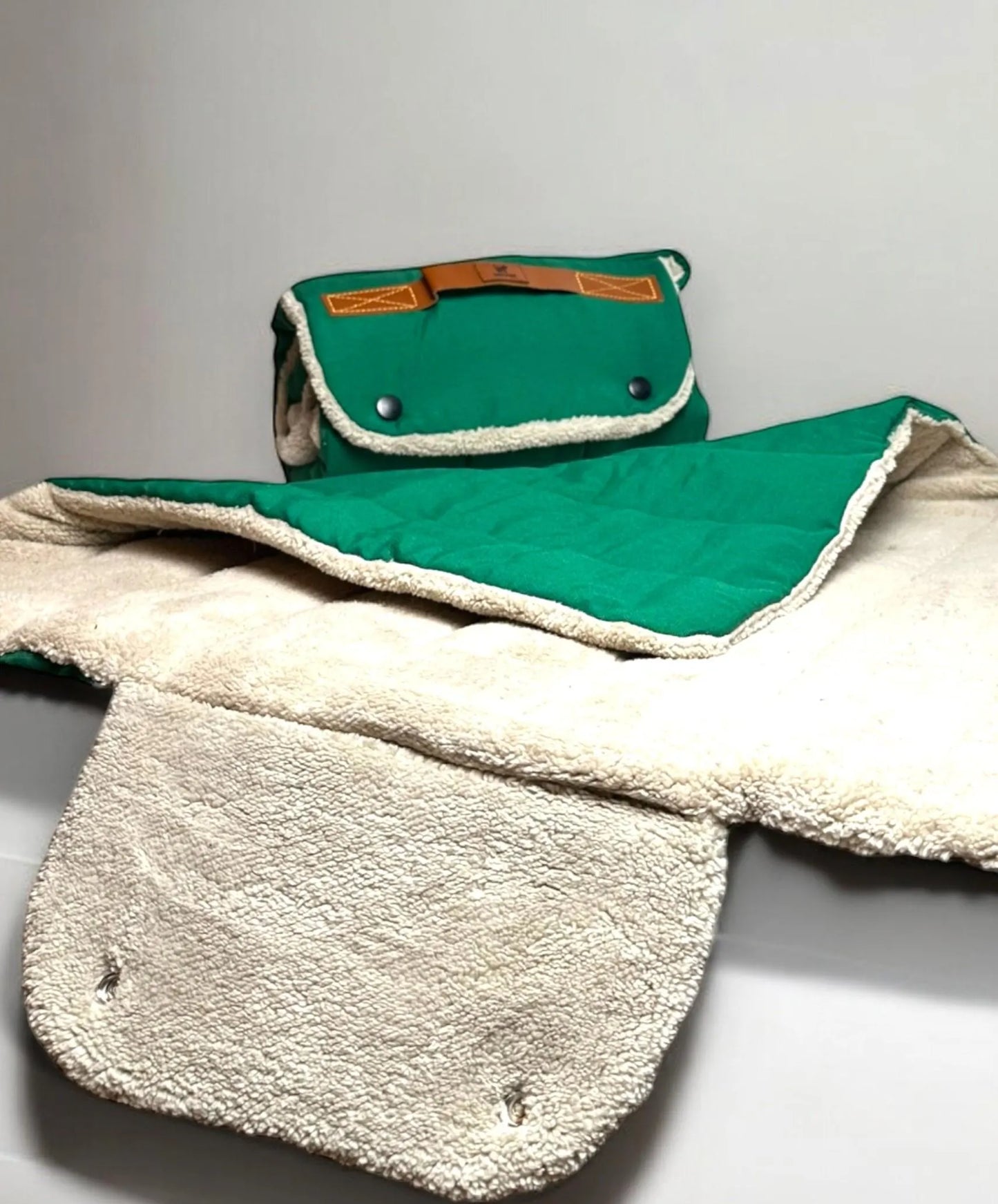 Roll up Travel Dog Mat, Settle Mat, Spot Training, Stain-Resistant, Water-Repellent, Machine Washable, Handmade Cotton, Soft & Durable