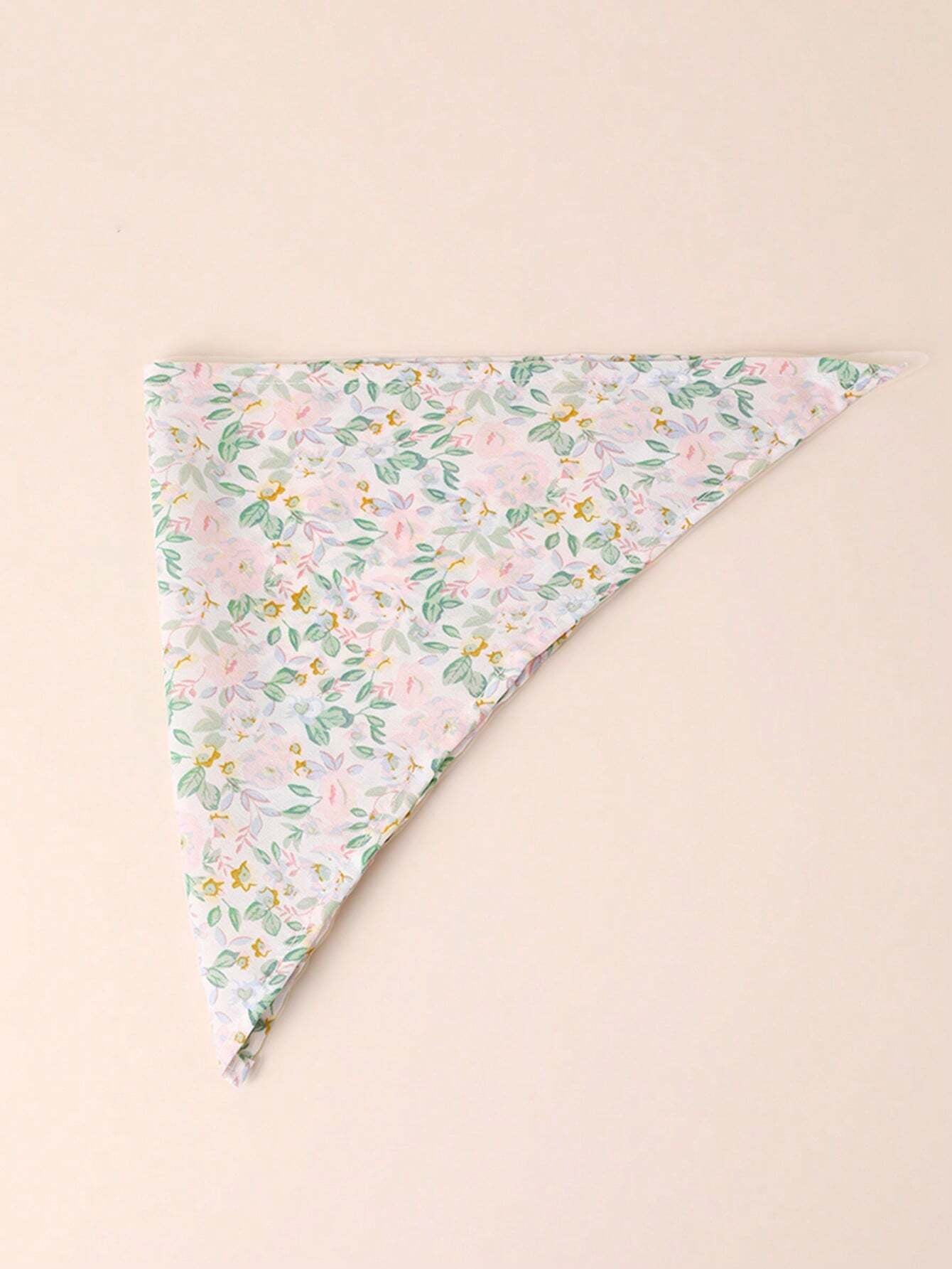 Charming Floral Print Dog Bandana - Perfect Accessory for Small to Medium Dogs!