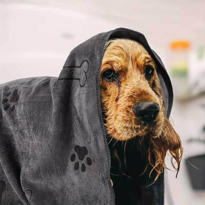 Super Absorbent Quick-Dry Microfiber Pet Towel for Dogs and Cats - Perfect Bath Towel for Medium Pets