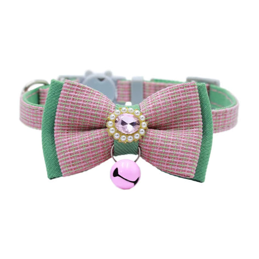 Chic 2PCS Adjustable Bow Pet Collar Set - Trendy Grid Design with Safety Buckle & Elegant Cat Pendant