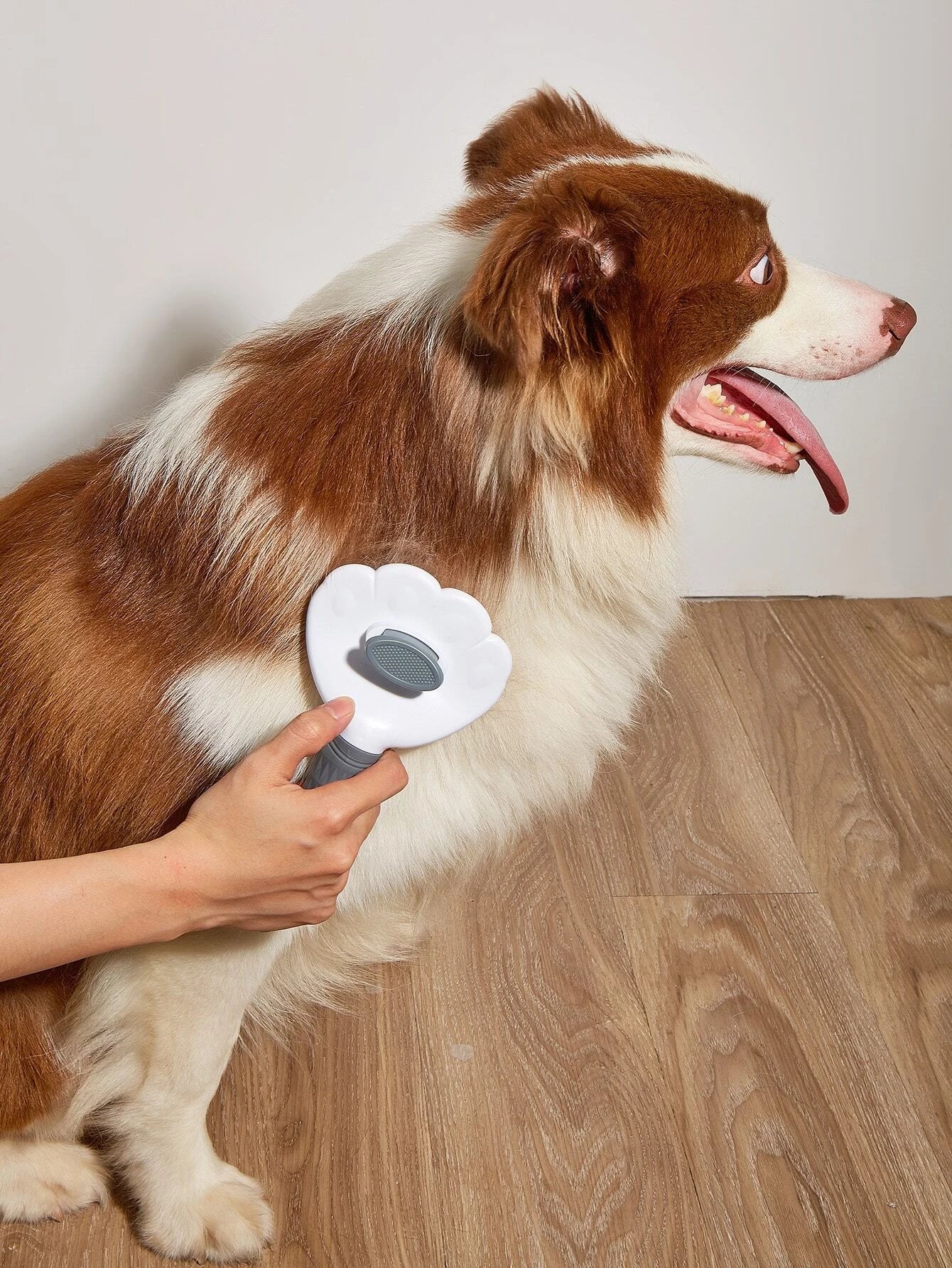 Ultimate Pet Hair Removal Brush - Self-Cleaning Grooming Tool for Dogs & Cats, Effortlessly Removes Loose Undercoat and Shedding Fur