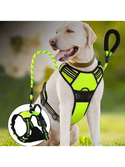 Reflective Dog Harness Set with 1.5m Leash - Breathable and Adjustable for All Dogs and Cats - Perfect for Safe Walks!